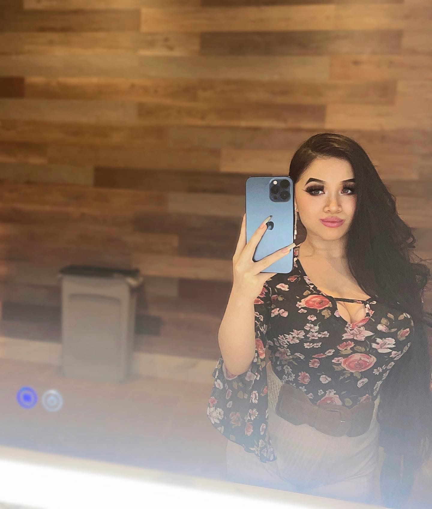missjx - Professional Cuddler & Snuggle Buddy With Cuddle Companions